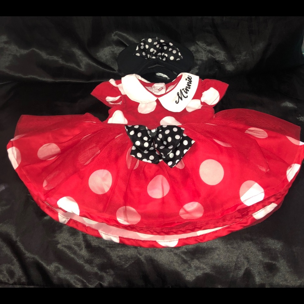 Minnie Mouse Outfit